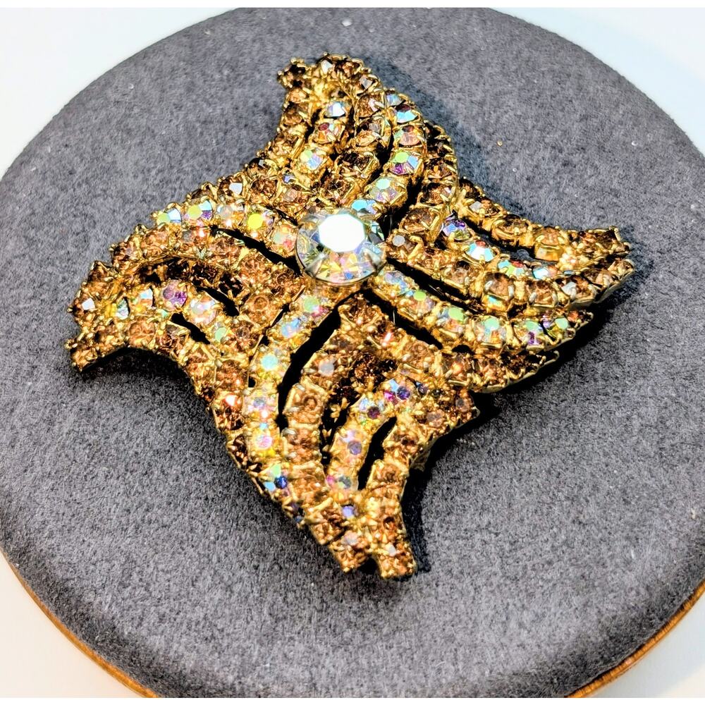 VTG 60s Kramer Gold Tone Vortex Wave Style Topaz & AB Rhinestone Pin Brooch